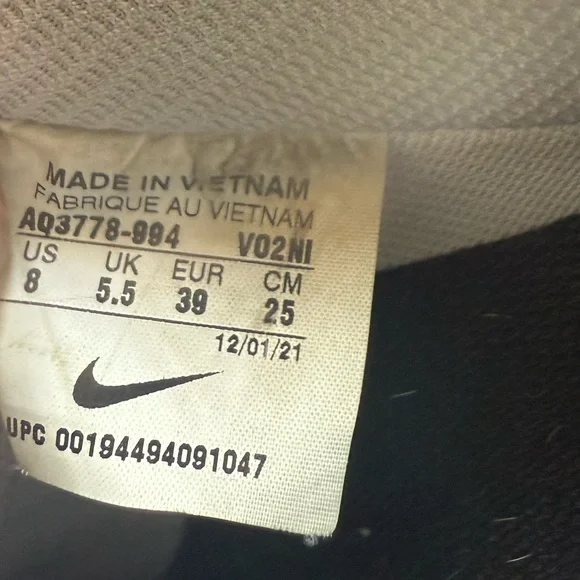 Nike Women’s Custom Air Force 1 - Picture 4 of 6